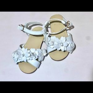 Janie and jack white floral sandals size 5